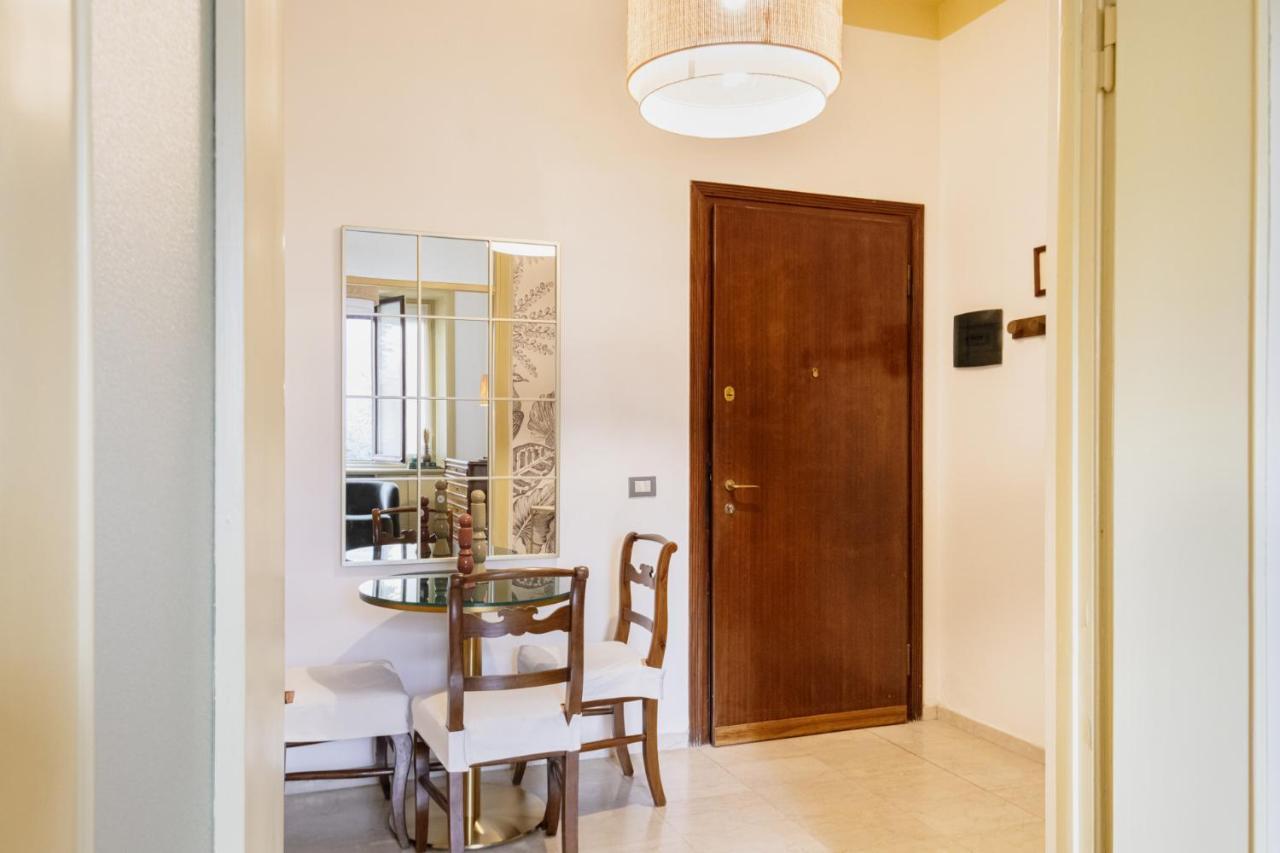 Easylife - Dimora Di Classe In Zona Conciliazione Milano Exterior foto